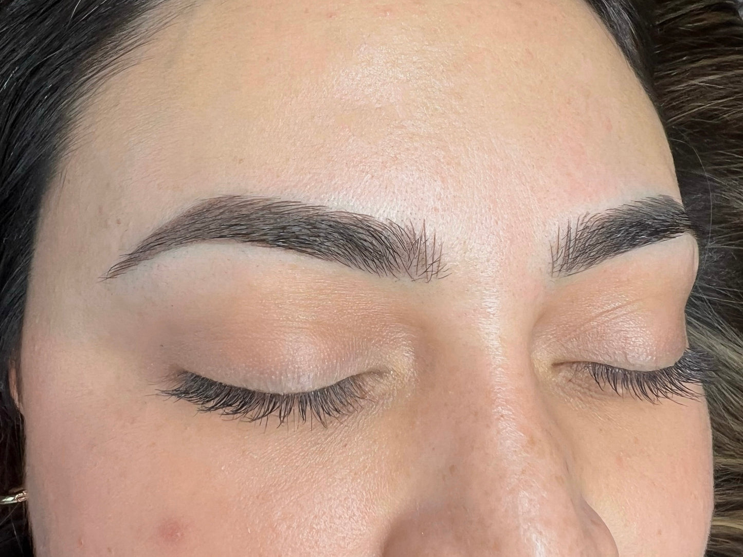 Latin Brows con Carmela