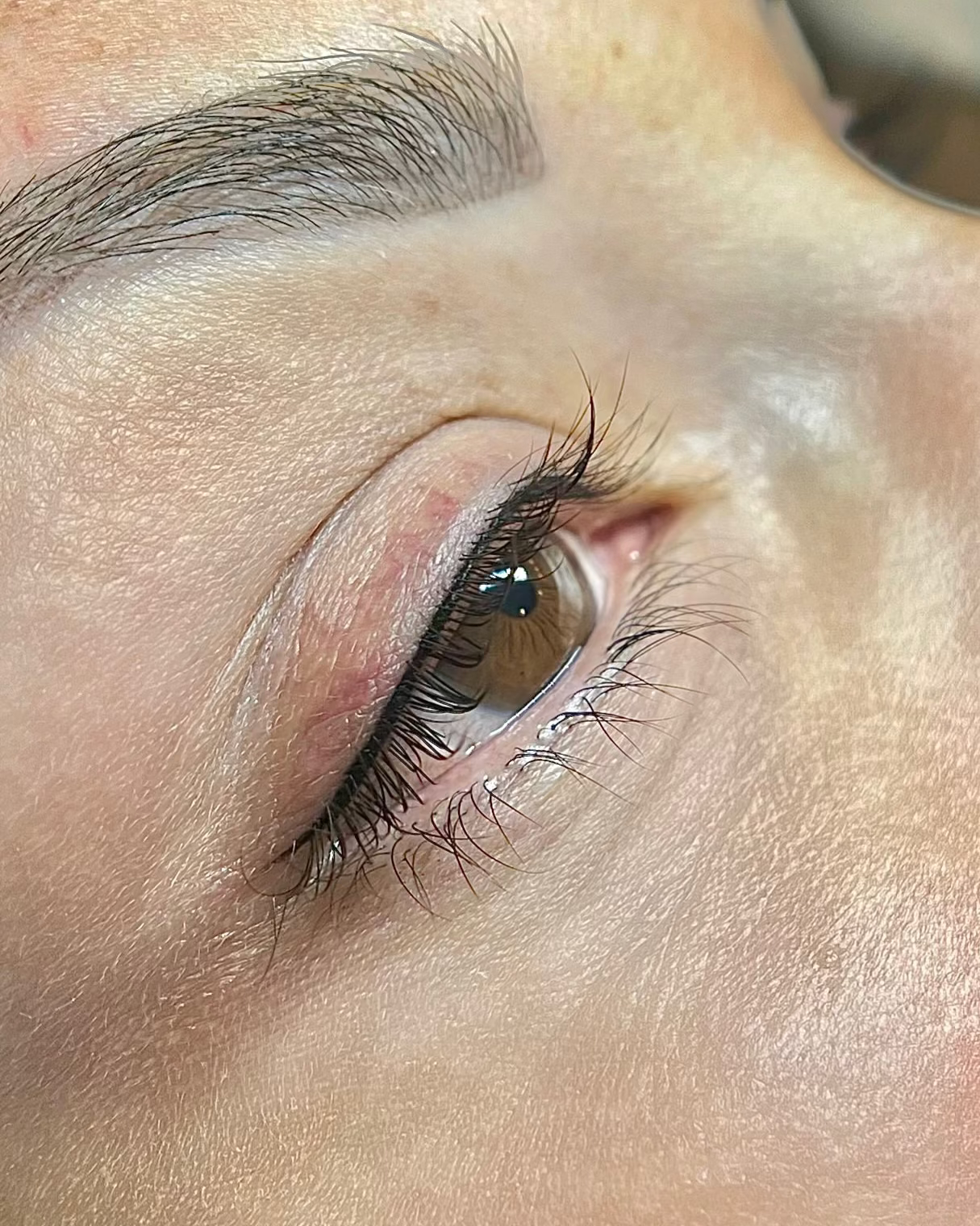 Delineado de Ojos Semipermanente