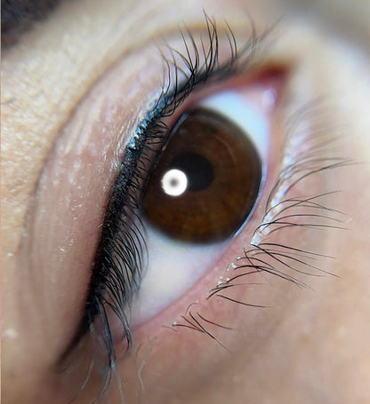 Delineado de Ojos Semipermanente